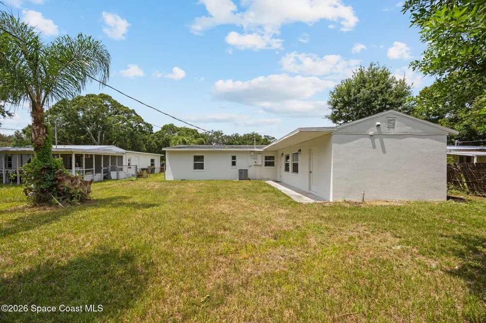 1709 Wayne Drive Melbourne, FL 32901