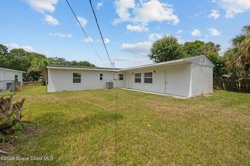 1709 Wayne Drive Melbourne, FL 32901