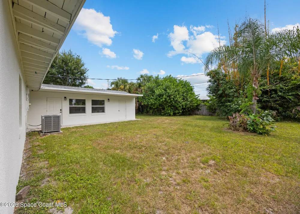 1709 Wayne Drive Melbourne, FL 32901