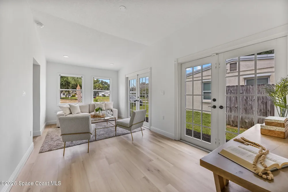 1709 Wayne Drive Melbourne, FL 32901
