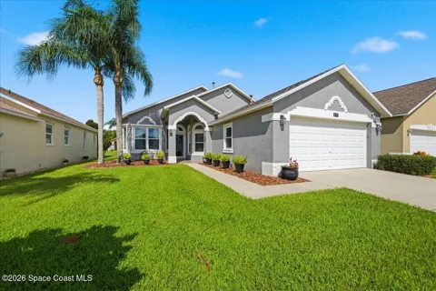 4570 Portage Trail