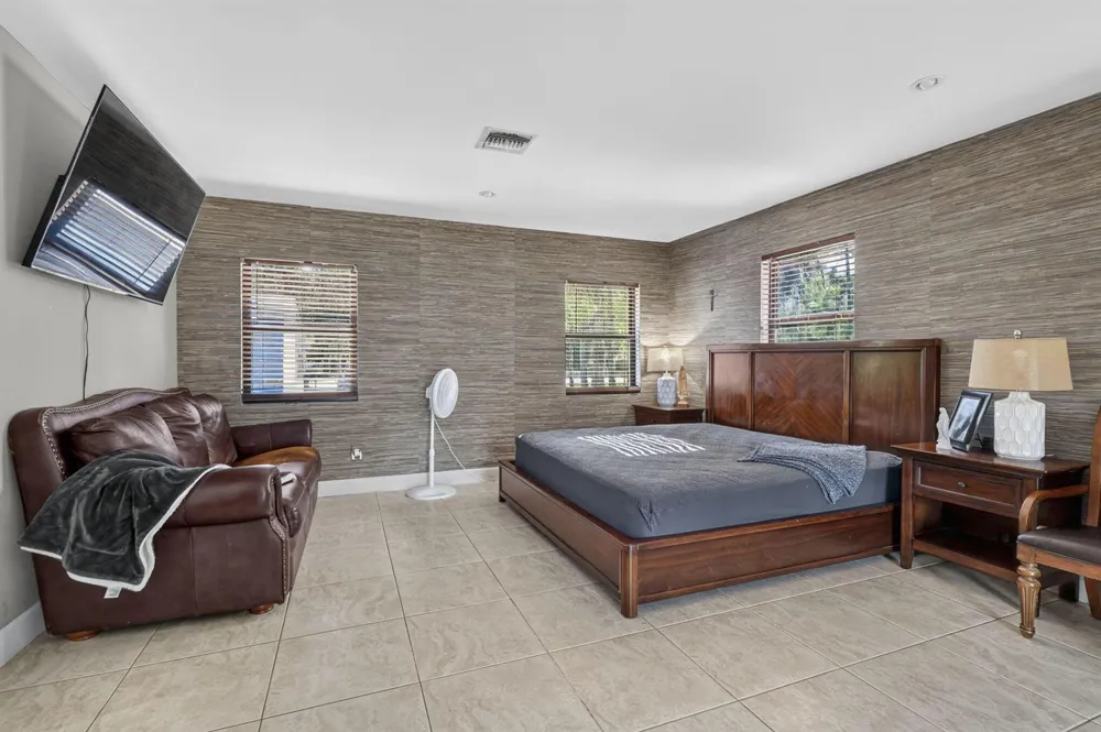 13045 ORANGE GROVE BOULEVARD 