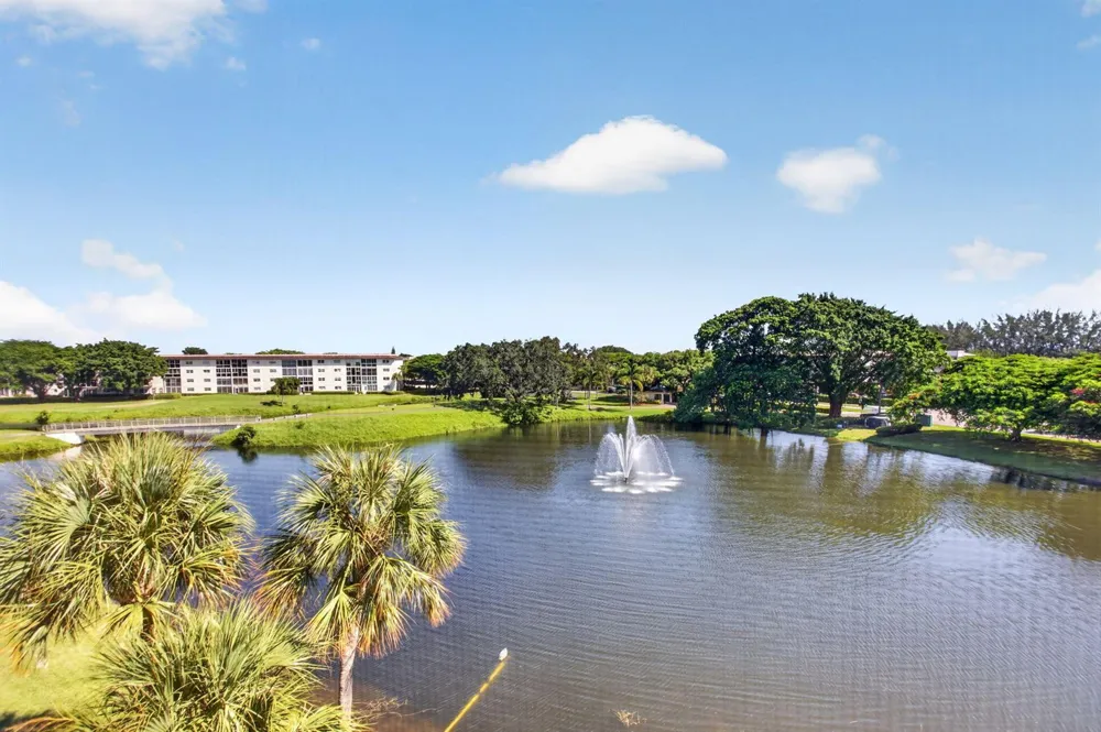 4301 MARTINIQUE CIRCLE #G4 Coconut Creek, FL 33066