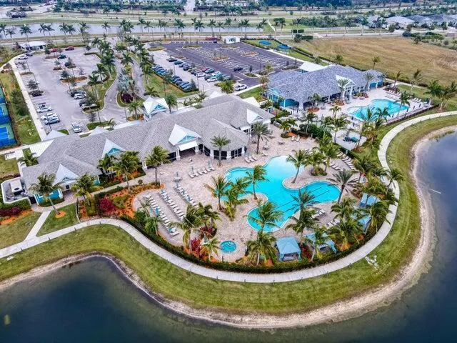13435 SW Vermillion Circle Port St. Lucie, FL 34987