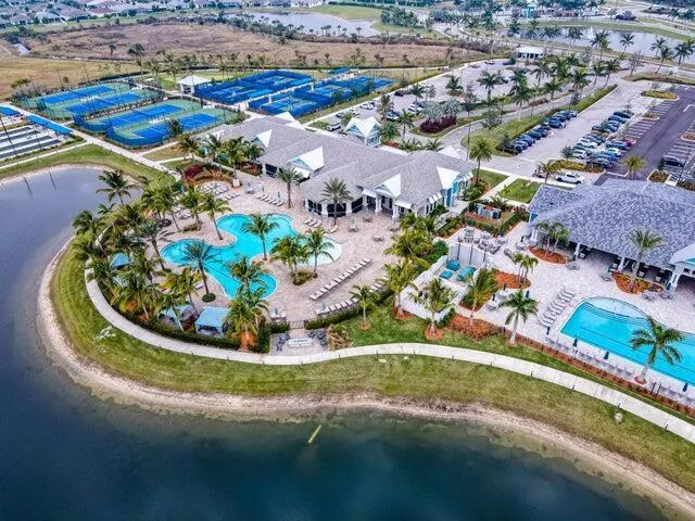 13435 SW Vermillion Circle Port St. Lucie, FL 34987