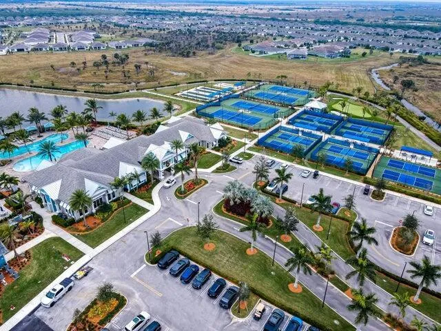 13435 SW Vermillion Circle Port St. Lucie, FL 34987
