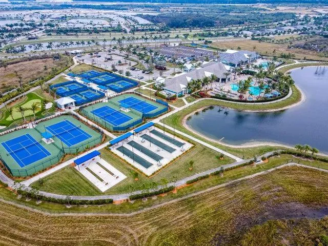 13435 SW Vermillion Circle Port St. Lucie, FL 34987