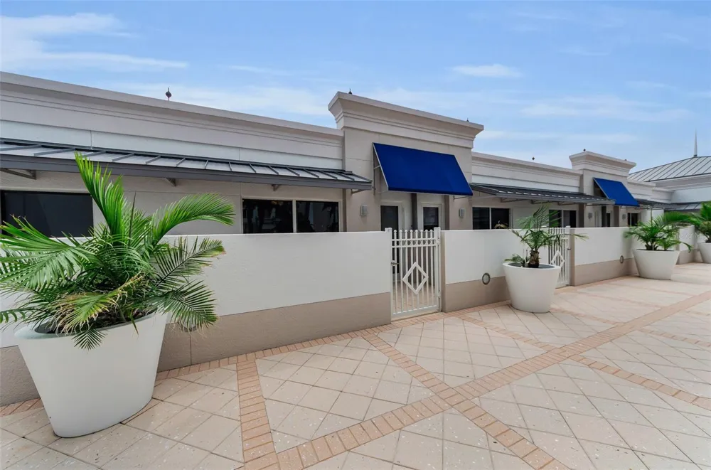 331 CLEVELAND STREET #312 Clearwater, FL 33755