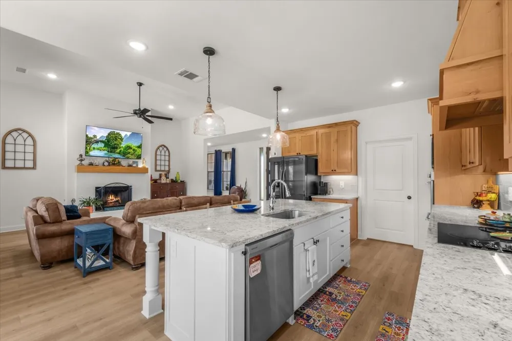 250 Odell Road Springtown, TX 76082