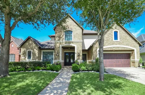 2015 Shadow Bend Drive