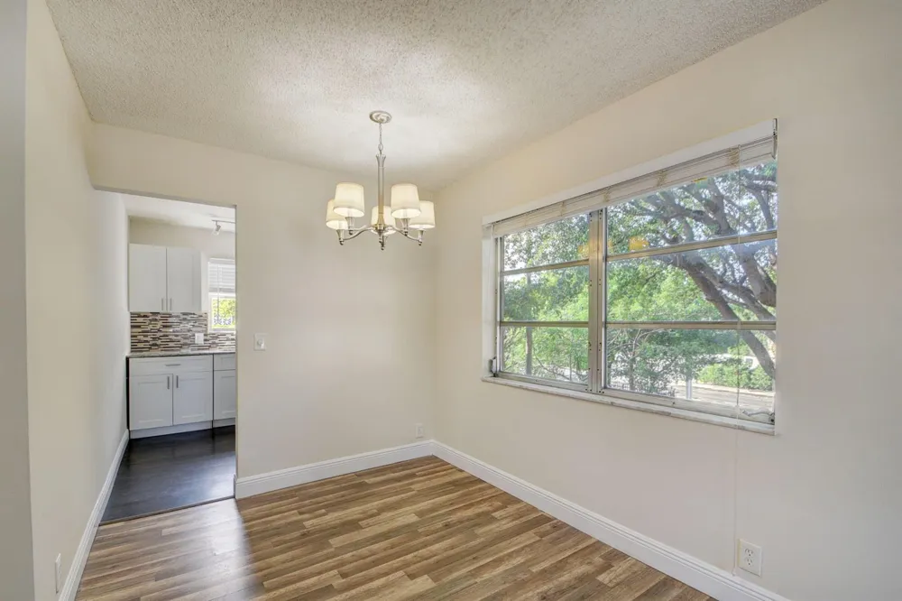 1733 3rd Avenue #24 Lake Worth, FL 33460