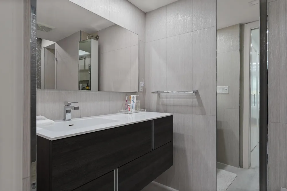 170 OCEAN BOULEVARD #209 Palm Beach, FL 33480
