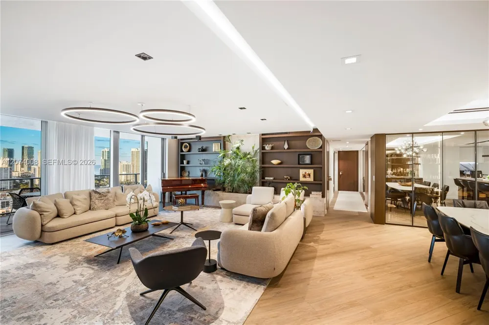 330 Sunny Isles Blvd #5-2403 Sunny Isles Beach, FL 33160