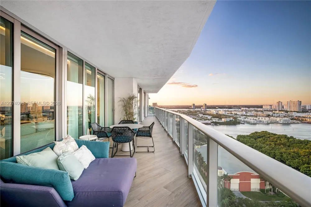 330 Sunny Isles Blvd #5-2403 Sunny Isles Beach, FL 33160