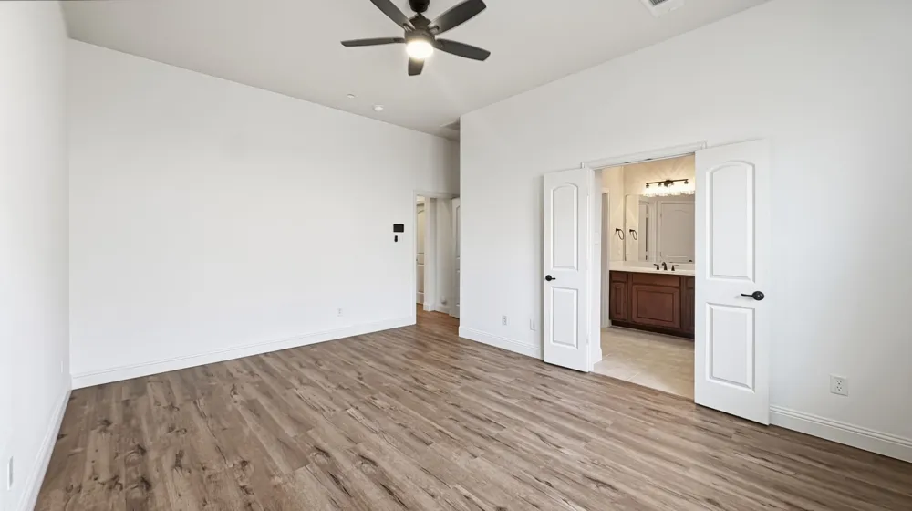 6468 Love Drive Irving, TX 75039