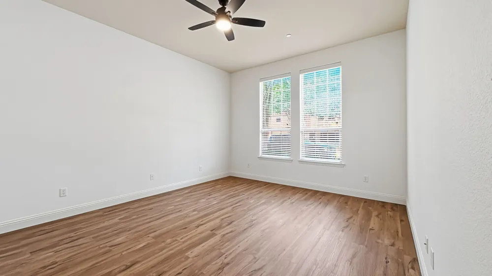 6468 Love Drive Irving, TX 75039