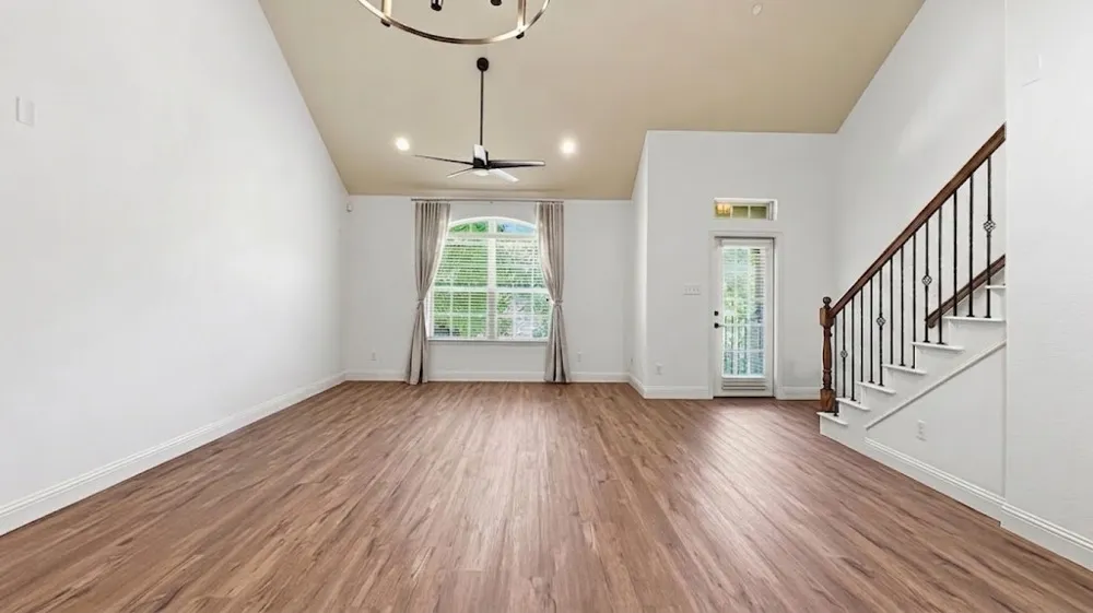 6468 Love Drive Irving, TX 75039