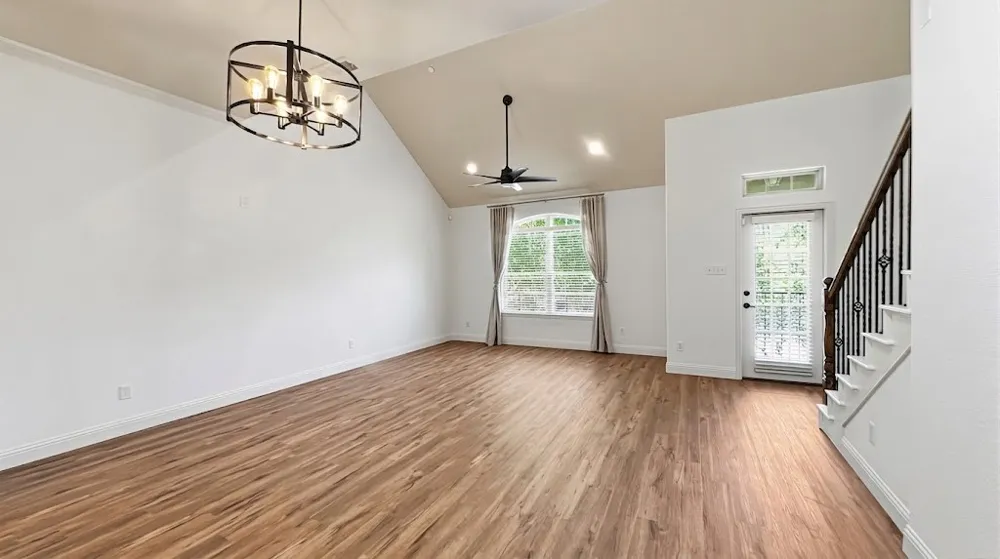 6468 Love Drive Irving, TX 75039
