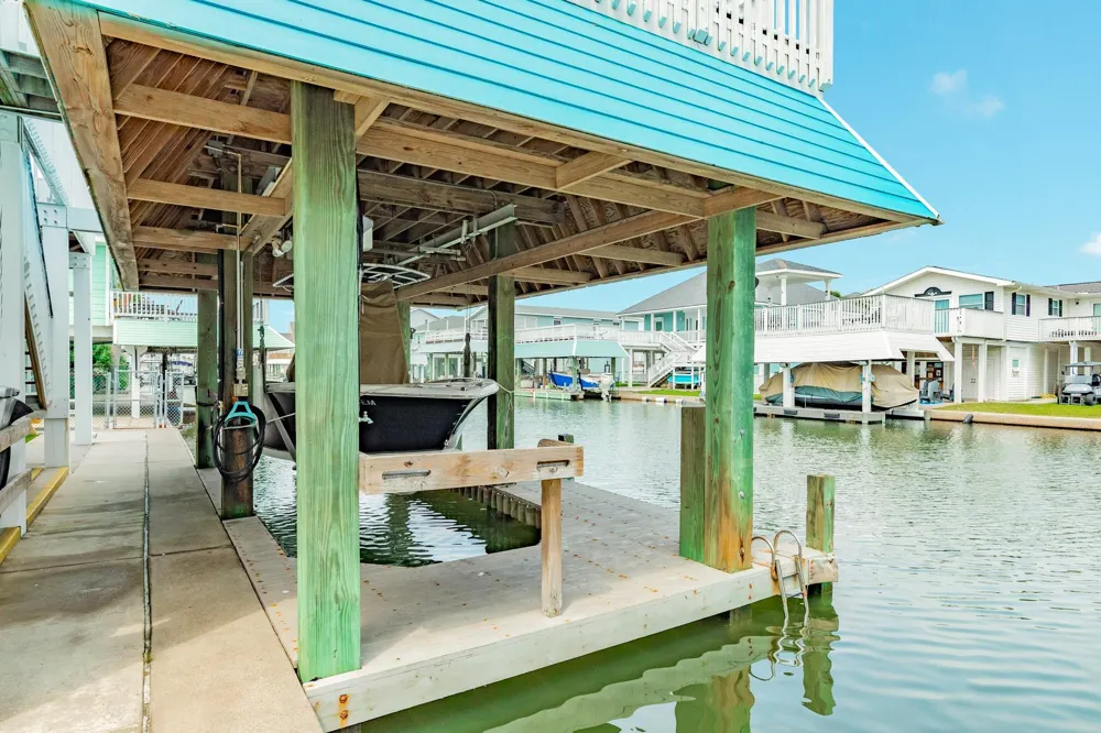 21714 Frio Drive Galveston, TX 77554