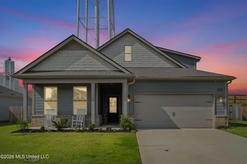 2084 Tulip Drive