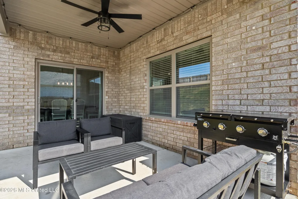 2084 Tulip Drive Hernando, MS 38632