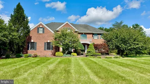 12 DAISY COURT