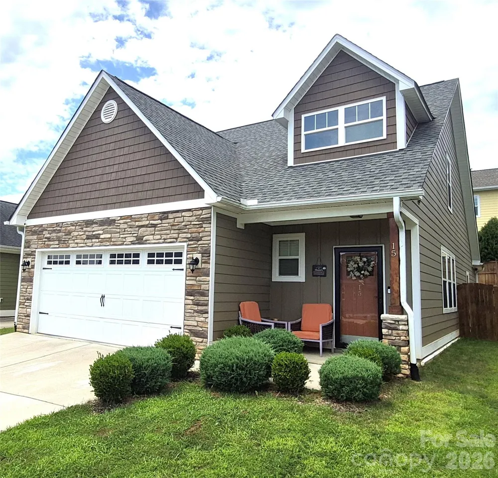 15 Hyde Park Place Arden, NC 28704