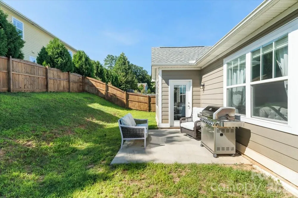 15 Hyde Park Place Arden, NC 28704