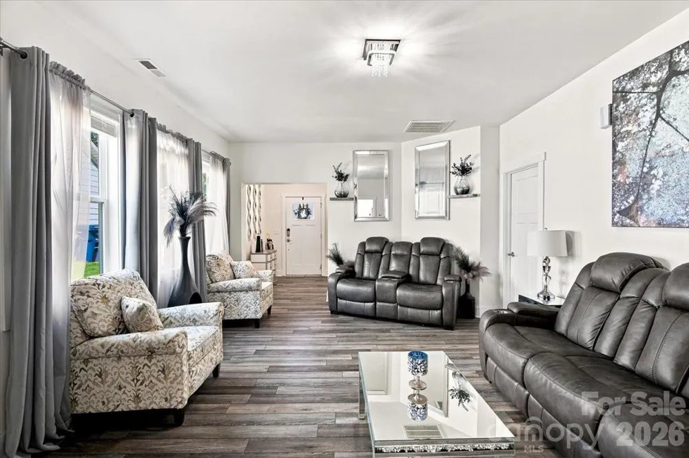 15 Hyde Park Place Arden, NC 28704