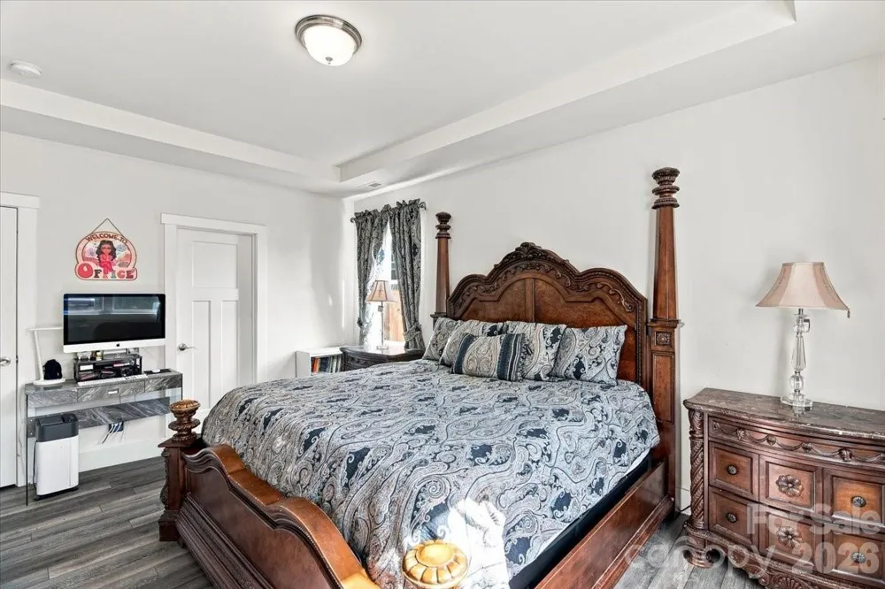 15 Hyde Park Place Arden, NC 28704