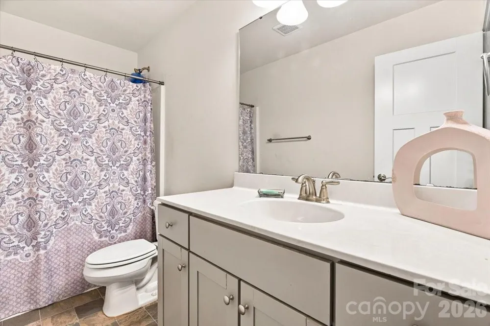 15 Hyde Park Place Arden, NC 28704