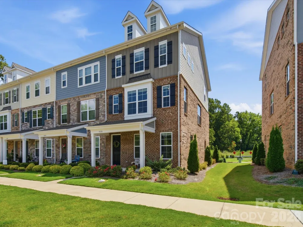 10126 Hemingway Place Charlotte, NC 28227