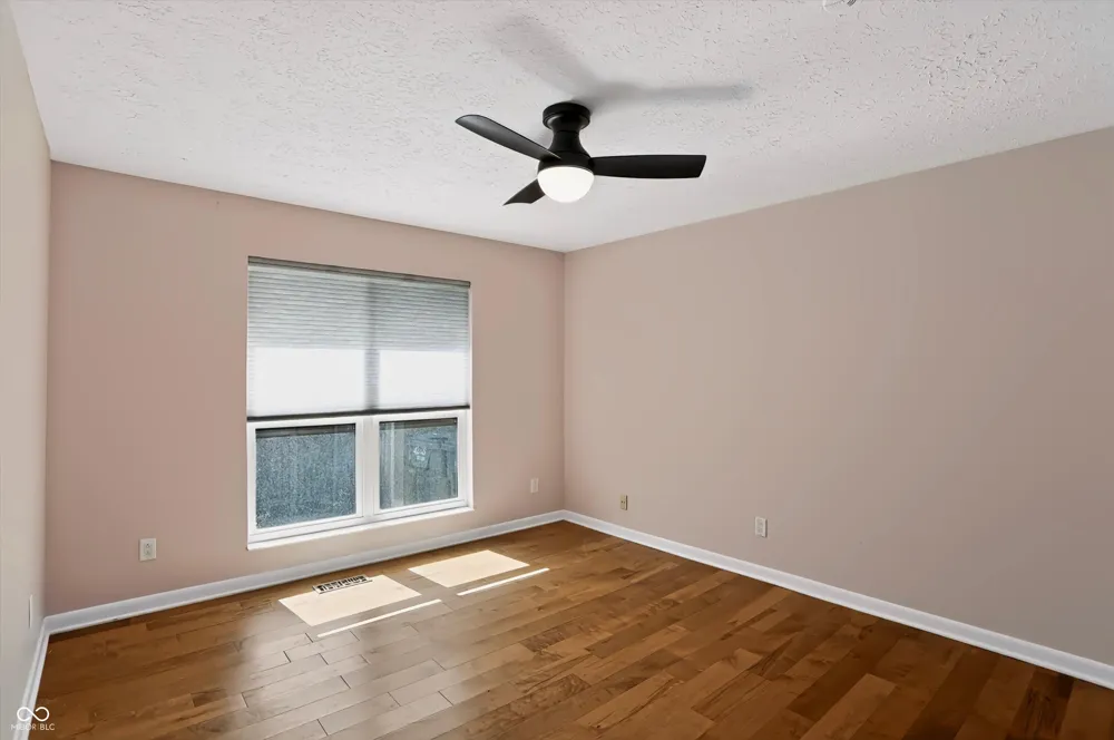 4235 Larkspur Trace Indianapolis, IN 46237