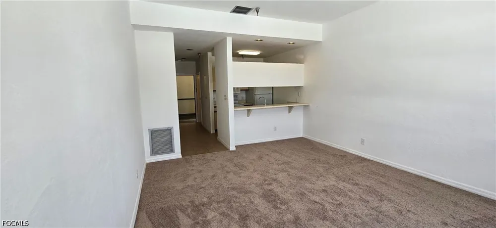 1st Street #15 Fort Myers, FL 33901