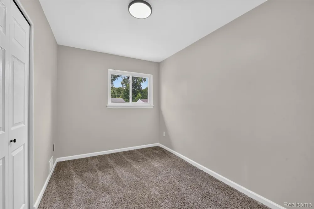 26990 Leroy Street Taylor City, MI 48180