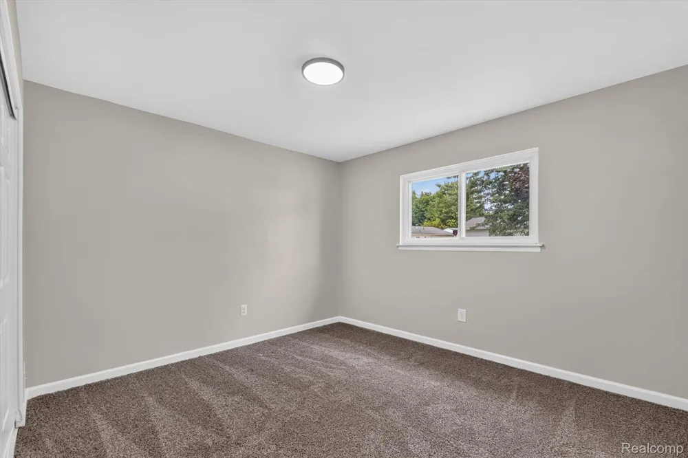 26990 Leroy Street Taylor City, MI 48180