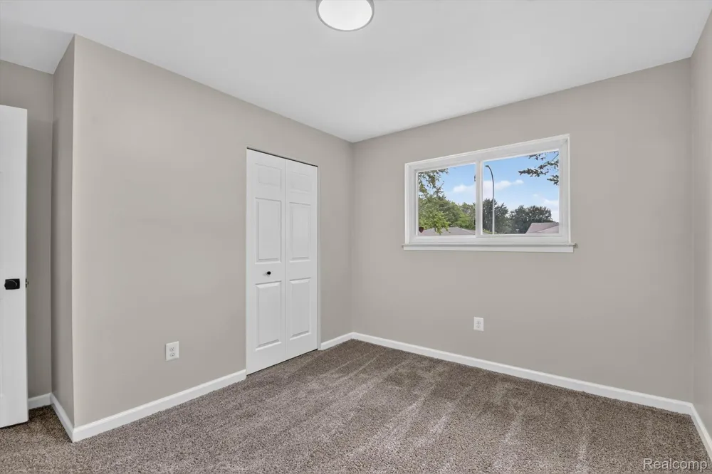 26990 Leroy Street Taylor City, MI 48180