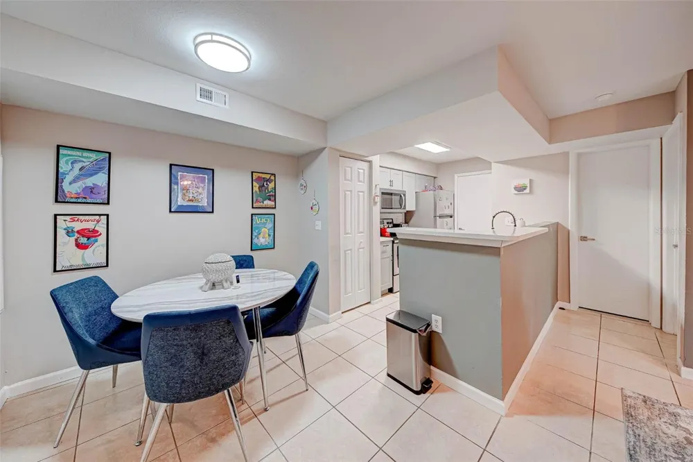 3038 PARKWAY BOULEVARD #305 Kissimmee, FL 34747
