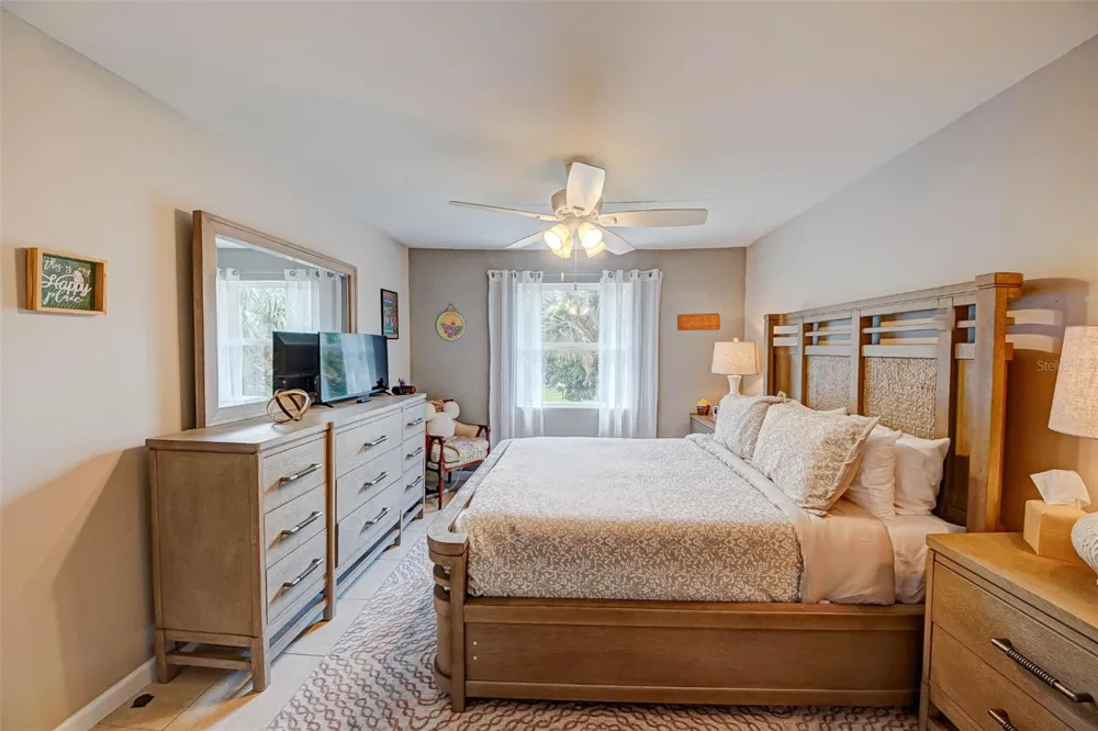 3038 PARKWAY BOULEVARD #305 Kissimmee, FL 34747