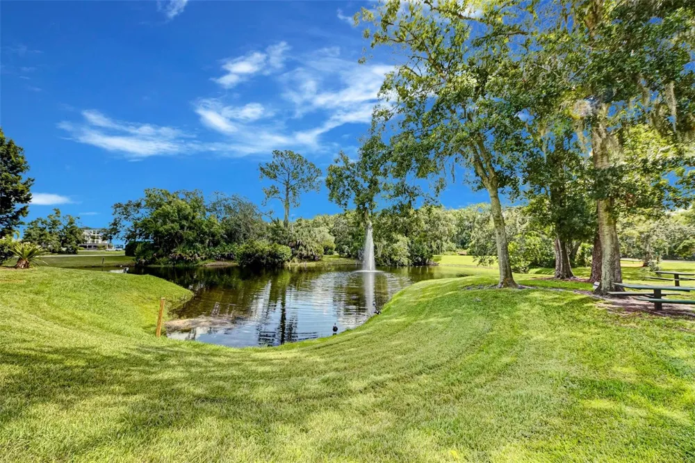 3038 PARKWAY BOULEVARD #305 Kissimmee, FL 34747