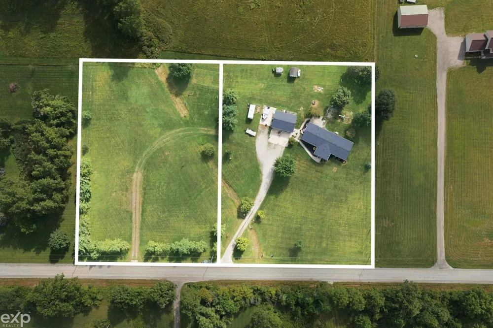 1598 Mayer Road Kimball Township, MI 48074