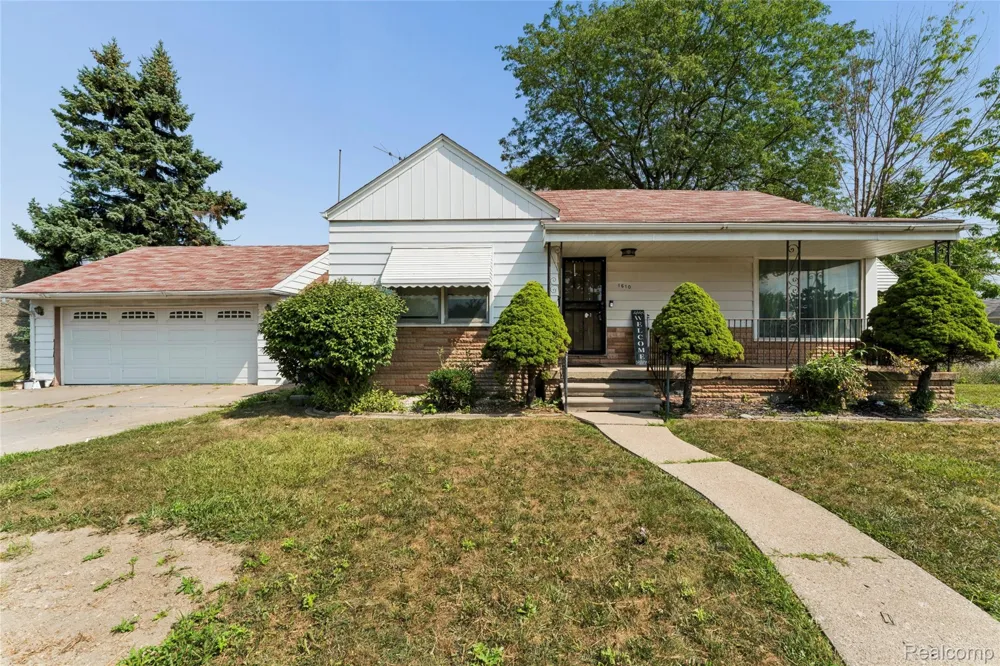 1610 Garfield Avenue Lincoln Park City, MI 48146
