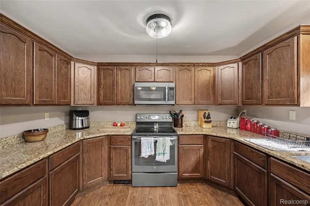 193 Miller Lake Rd. Deerfield Township, MI 48421