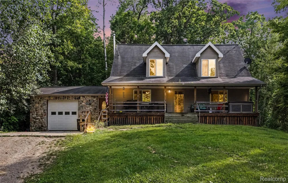 193 Miller Lake Rd. Deerfield Township, MI 48421
