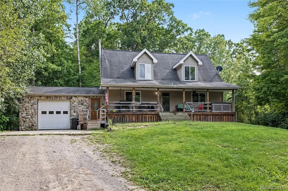 193 Miller Lake Rd. Deerfield Township, MI 48421