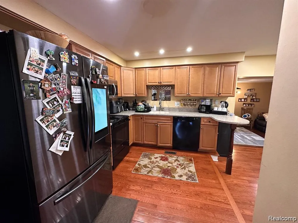 39752 Edmundton Drive Canton Charter Township, MI 48187