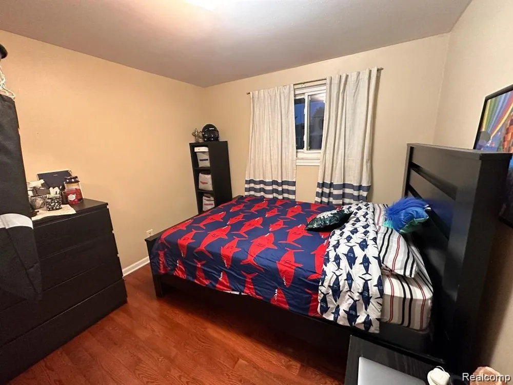 39752 Edmundton Drive Canton Charter Township, MI 48187