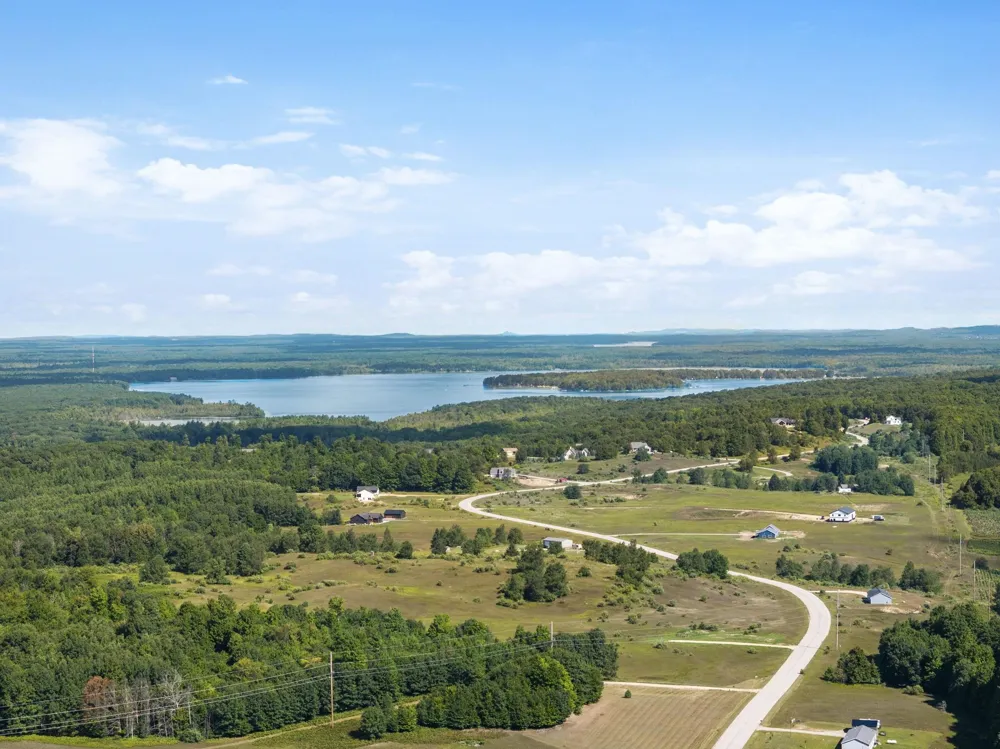 7921 Floreys Ranch Road Grant Township, MI 49620