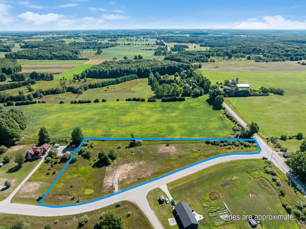 7921 Floreys Ranch Road Grant Township, MI 49620