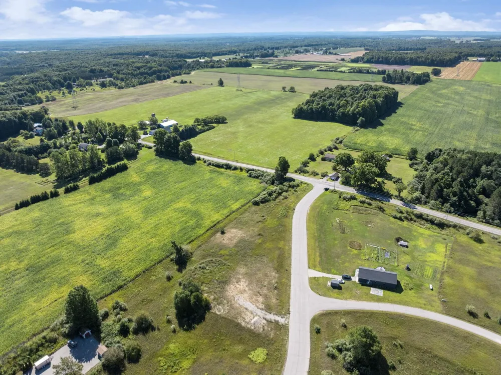 7921 Floreys Ranch Road Grant Township, MI 49620